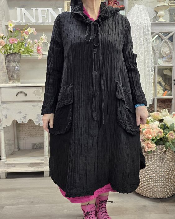 Grizas klassikko jakku 7331 Musta ihana hupullinen "taiteilijan" jakku tekstuurilla tuotekuva 7 Grizas klassikko jakku 7331 Musta ihana hupullinen "taiteilijan" jakku tekstuurilla tuotekuva 7