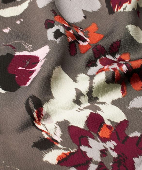 MASAI mekko Nodetta Fig syksyinen kukkakuosi viskoosissa tuotekuva 5 MASAI mekko Nodetta Fig syksyinen kukkakuosi viskoosissa tuotekuva 5