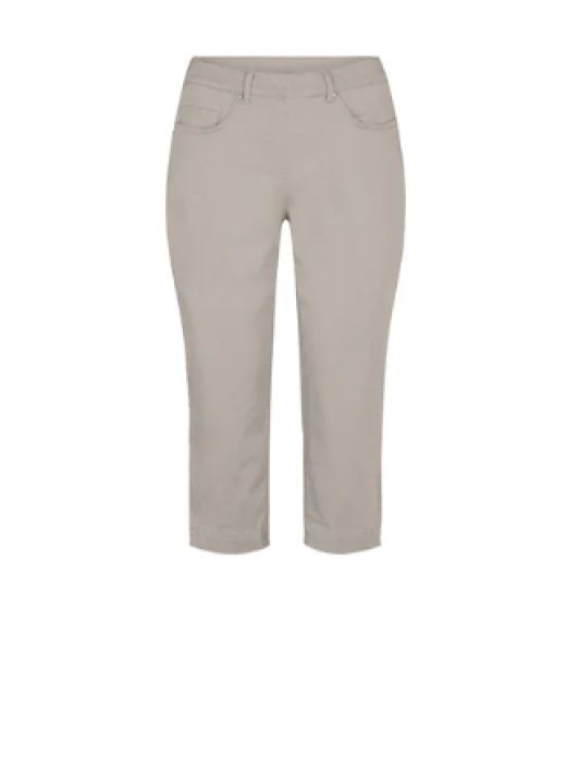 Laurie capri housut Hannah 22244 Regular Capri pituus Grey Sand LAURIE rakastaa kaikkia klassikoita, ja Hannah housumalli on