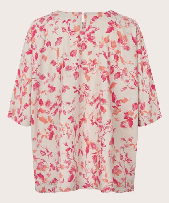 MASAI paita Degana Carmine ylisuuri super mukava ns. "laatikko"malli tuotekuva 5 MASAI paita Degana Carmine ylisuuri super mukava ns. "laatikko"malli tuotekuva 5