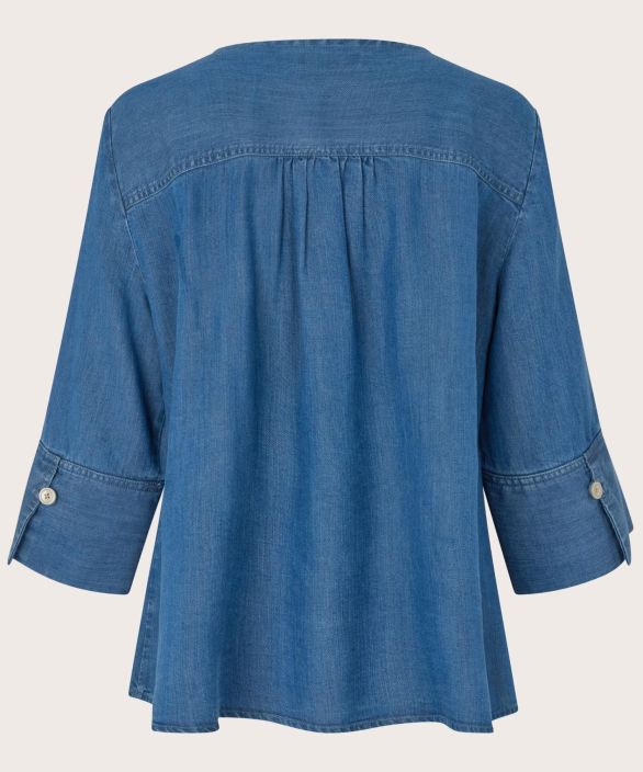 MASAI farkkumainen paita Juvila Washed Denim tyylikäs malli joka toimii kevyenä jakkunakin tuotekuva 5 MASAI farkkumainen paita Juvila Washed Denim tyylikäs malli joka toimii kevyenä jakkunakin tuotekuva 5