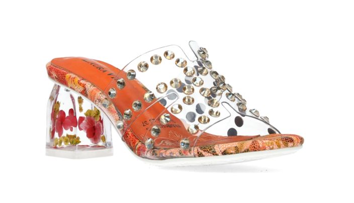 Laura Vita kengat Framboiseo (Oranssit) Suloiset Laura Vita kengat jossa ihanat kiiltavat kivet ja pirteat kukkakuosit.
