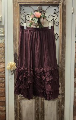 PRIVATSACHEN Privatsachen alushame Bakstraps Hildegard viininpunainen ihanat frillat