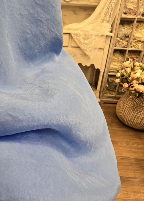 Privatsachen mekko Jahrest steinblau sininen silkki kaulus Tama juhlavaa ja laadukasta Privatsachen silkkimekkoa koristaa