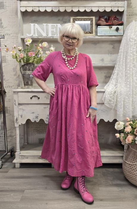 Grizas mekko 91879 Pinkki puuvilla ihanat pienet päälle ommellut kukat tuotekuva 5 Grizas mekko 91879 Pinkki puuvilla ihanat pienet päälle ommellut kukat tuotekuva 5