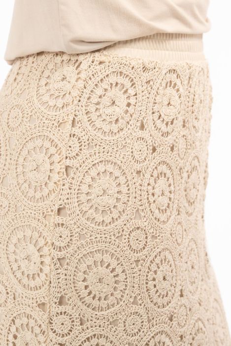 Capri Collection hame Freya Cream ihana romanttinen virkkaus alushameella tuotekuva 6 Capri Collection hame Freya Cream ihana romanttinen virkkaus alushameella tuotekuva 6