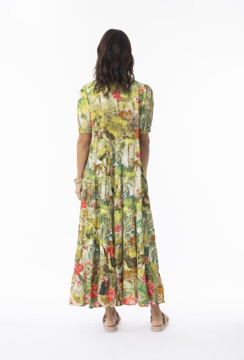 Escape mekko 10049 Cecilia näyttävä kauniisti aaltoileva malli kiiltävillä yksityiskohdilla tuotekuva 7