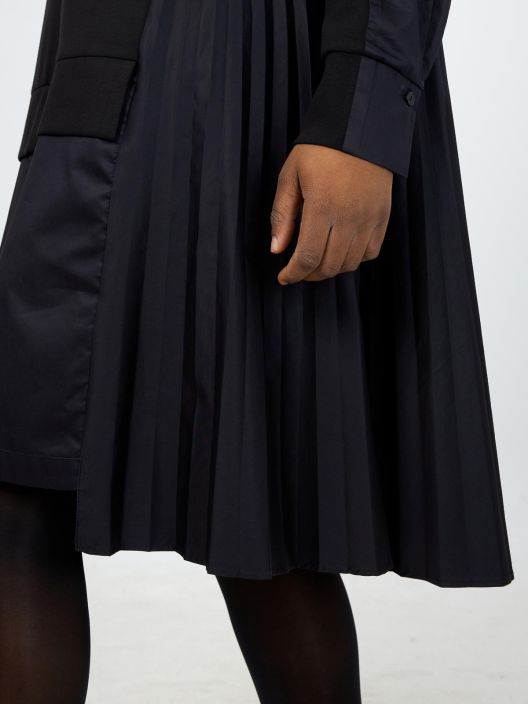 MAT mekko/tunika 7101 / 8001 (Black) Nayttava tunika/mekko erilaisilla, uniikeilla leikkauksilla. Pyorea paantie, pitkat