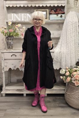 Grizas klassikko jakku 7331 Musta ihana hupullinen "taiteilijan" jakku tekstuurilla