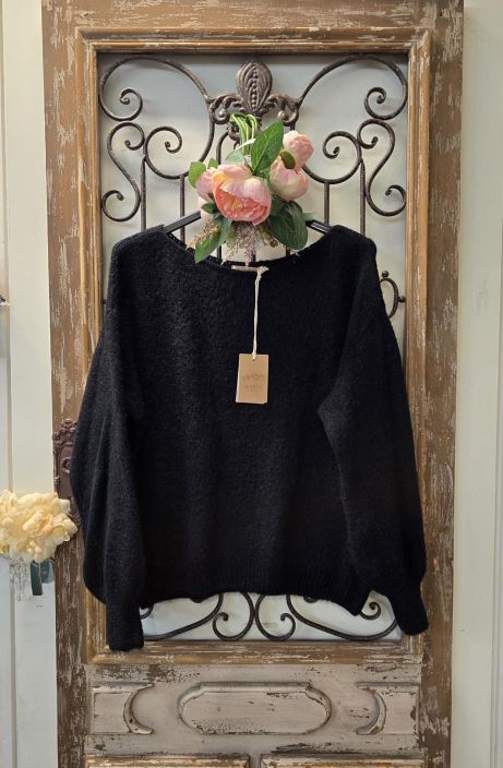 Marta du Château neule Rosa 5102 Ajaton tyylikäs musta ihana pörröinen ja tilava malli tuotekuva 1 Marta du Château neule Rosa 5102 Ajaton tyylikäs musta ihana pörröinen ja tilava malli tuotekuva 1