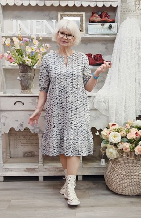 MASAI mekko Norellis Primrose ihana päälle ommeltu kuosi tuotekuva 1