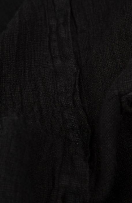 Grizas pellavahousut 3713 musta Nama housut on valmistettu hengittavasta, pehmeasta pellavakankaasta, ja niissa on