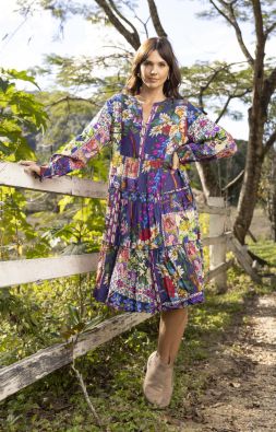 ESCAPE Escape mekko 3104 Magdalena kaunis kukkakuosi