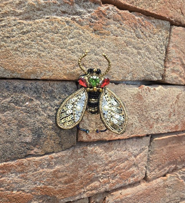 Erfurt koriste ötökkä hakaneulalla, käsityötä Kulta raita kuoriainen siivillä tuotekuva 1