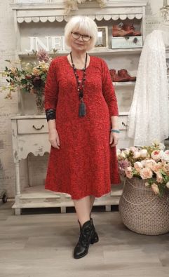 PONT NEUF Pont Neuf mekko Maica Deep red punainen kaunis ommeltu tekstuurinen kuosi