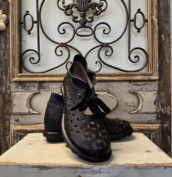 Laura Vita kesäkengät Cyrielle 30 Musta romanttinen malli kesäksi tuotekuva 1