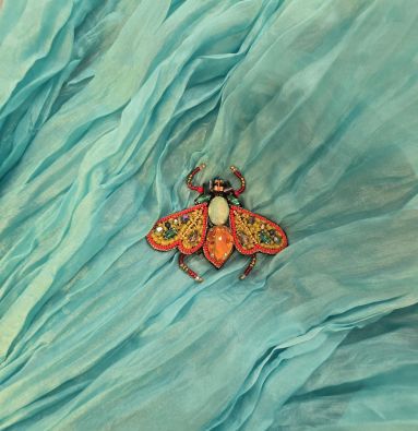 Erfurt koriste ötökkä hakaneulalla, käsityötä Oranssi jalokivi kuoriainen siivillä