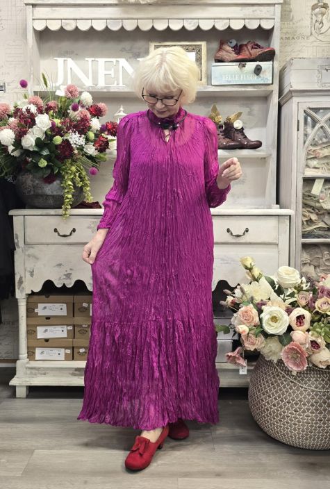 NOEN mekko 88645 Fuksia rypytetty kangas kukilla tuotekuva 1