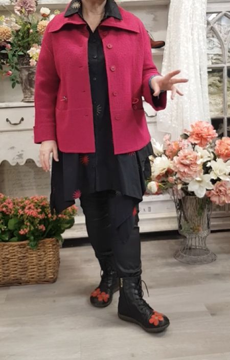 NOEN tunika 86243 Musta ihana päälleommeltu aurinkokuosi  uniikissa mallissa tuotekuva 7