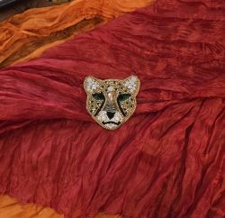 ERFURT Erfurt koriste Gepardi hakaneulalla, käsityötä Sopii mihin vain