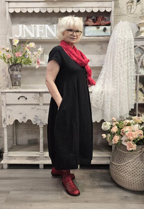 THING pellavamekko 7238 Musta tulppaanihelma pitkä tuotekuva 1