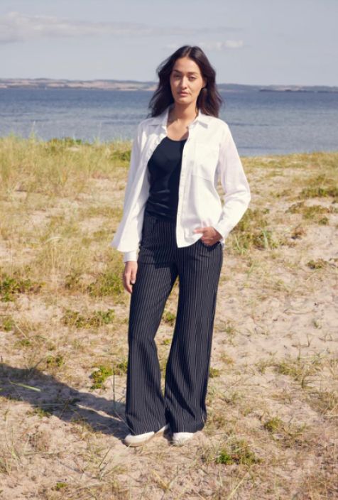 Laure housut Donna raidalliset mustat Loose jersey harjattu ja medium pituus tuotekuva 1
