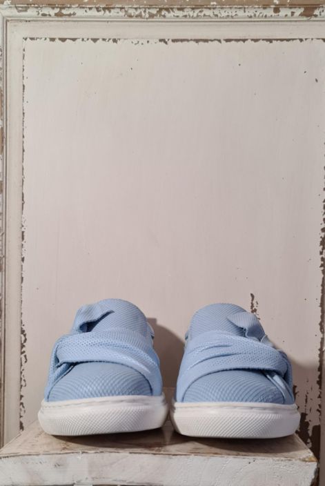 Mago kengat 031 (Starlight Blue) Ihanat Mago kengat jotka sopivat, tuntuvat ja nayttavat upeilta! Hionostunut ja