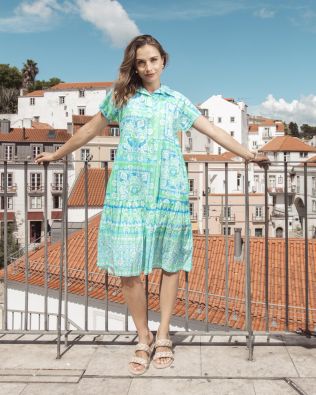 Orientique mekko 10069 Montevideo Aqua kauniit kerrokset