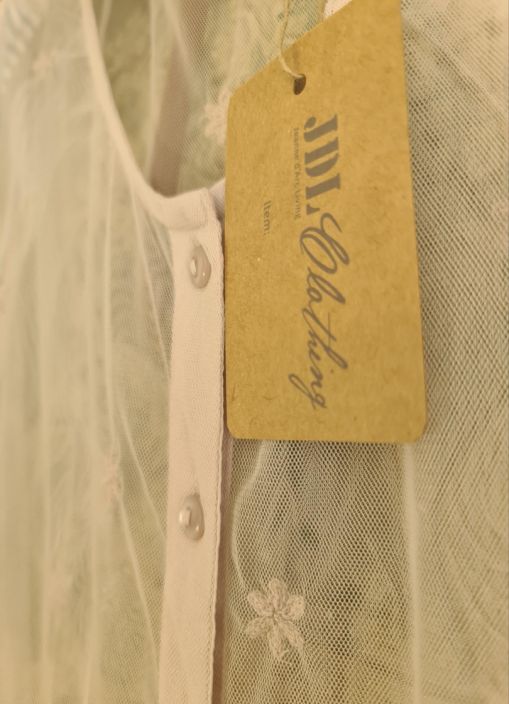 JDL Pitsitoppi 195-1 (Wanha roosa) Romanttisesta Jeanne d'Arc Living mallistosta ihana pitsitoppi! Kaunis malli joka sopii