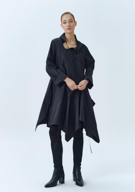 IGOR IGOR tunika W25-25 May musta ihana ja uniikki juhlava malli IGORin designerilta