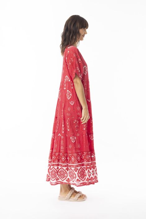 Escape pitkä mekko 40147 Carla Red punainen ihana pitkä mekko koristeilla tuotekuva 5 Escape pitkä mekko 40147 Carla Red punainen ihana pitkä mekko koristeilla tuotekuva 5