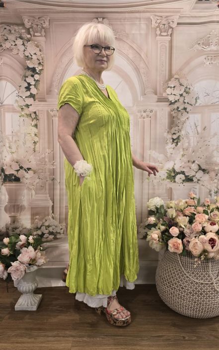 Grizas silkkimekko 5709 Lime (606) Upea juhlamekko hiuslaskoksilla tuotekuva 2