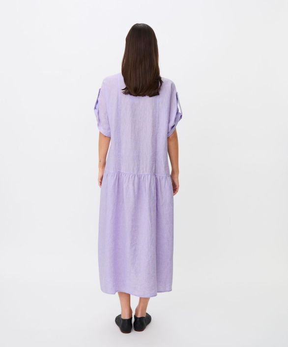 MASAI pellavamekko Oswalsa Lavender romanttiset rypytykset ilmavassa mekossa tuotekuva 1