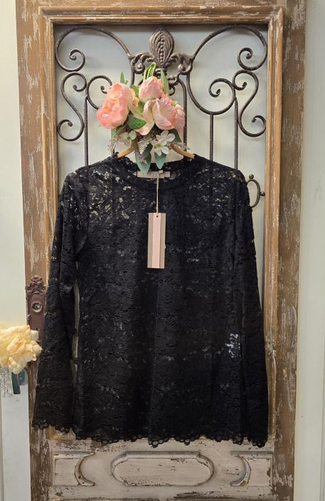 Marta du Chateau ihana pitsipaita 7707 ajaton musta romanttinen malli, ihana kun nakyy neuleen alta Erinomaisen