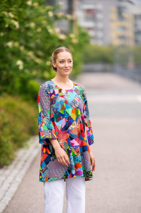 Aino tunika Bianca Art light taiteellinen kokoelma kuoseja tuotekuva 1