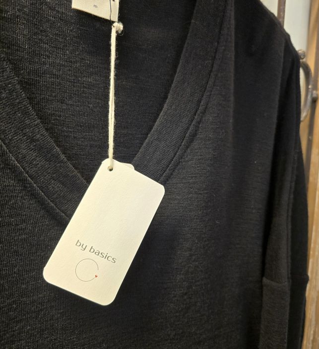 Blusbar neulepusero merinovilla 4047 Musta todella mukava tuotekuva 1