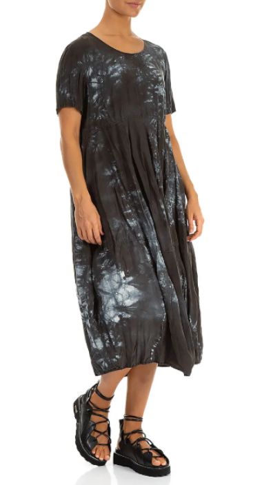 Grizas silkkimekko 91494 Musta upea ja näyttävä liukuvärjäys tuotekuva 2 Grizas silkkimekko 91494 Musta upea ja näyttävä liukuvärjäys tuotekuva 2