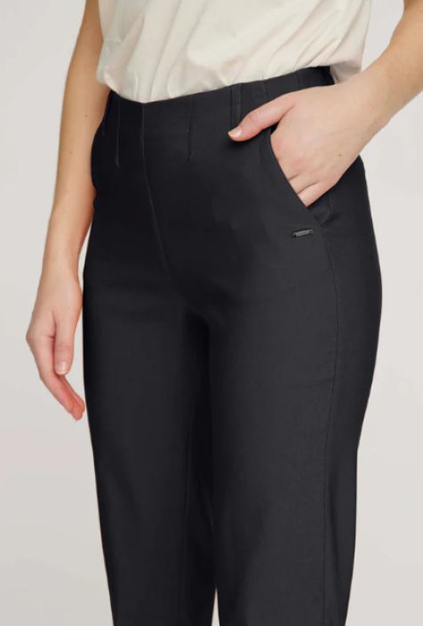 Laurie housut 100563 Taylor regular cropped musta mukava uusi laatu tuotekuva 3