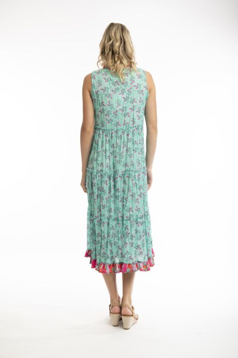 Orientique mekko 41004 Symi Kauniilla kuosilla koristeltu Orientique mekko! Tassa mallissa on ihanat poikkileikkaukset