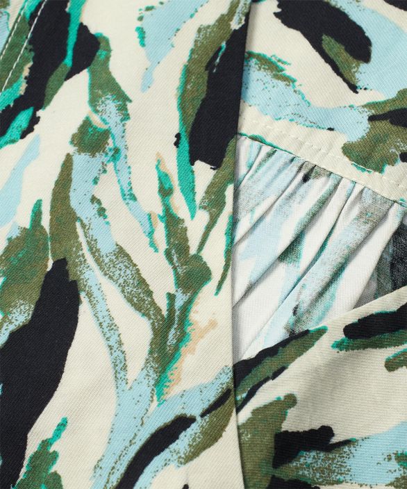 MASAI mekko Noemma Lichen Green kauden suosikki sävyt  A-mallissa tuotekuva 6