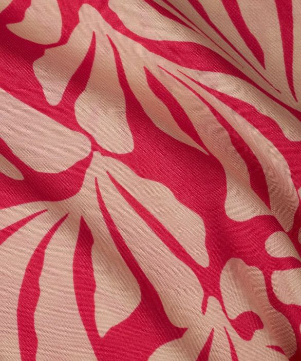 MASAI tunika Kata Hibiscus Lisaa varia tyyliisi talla kauniilla vaaleanpunaisella printilla. Valmistettu pehmeasta