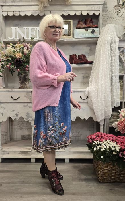 Marta du Château pörröinen neulejakku 2413 Baby Pink suloinen roosa todella mukava pörröneule tuotekuva 1