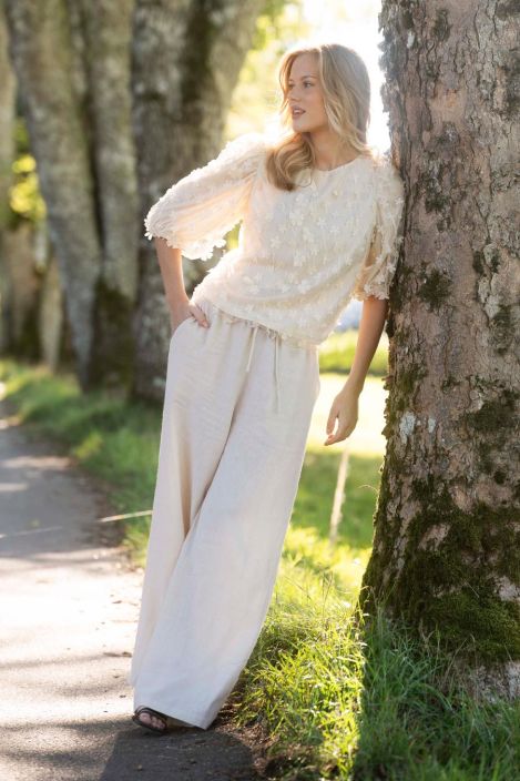 Capri Collection pusero Chateau Beige/puuteri ihana verkkopaita kukilla tuotekuva 1