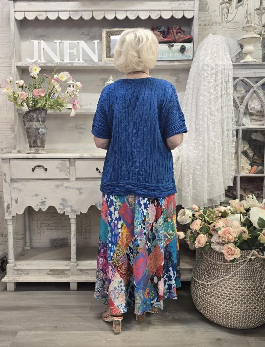 Grizas paita 52730 Sininen tyylikäs takaa pidempi malli pehmeästä silkki/pellavasta tuotekuva 3 Grizas paita 52730 Sininen tyylikäs takaa pidempi malli pehmeästä silkki/pellavasta tuotekuva 3